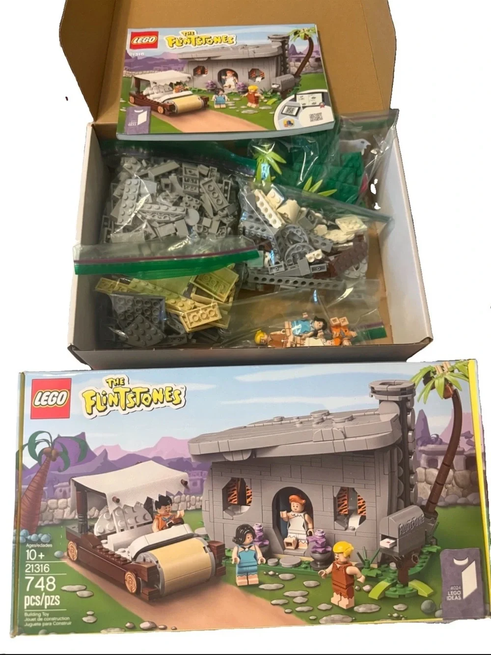LEGO Ideas RETIRED: The Flintstones (21316) COMPLETE w Manual And Original Box